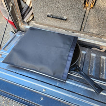Load image into Gallery viewer, Camp pan bag Australian canvas frypan.