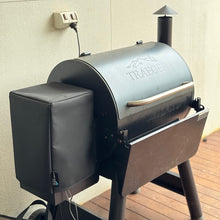 Load image into Gallery viewer, Pro 22 Traeger pellet grill hopper cover