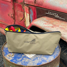 Load image into Gallery viewer, Australian made rope bag with zip.