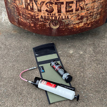 Load image into Gallery viewer, Heavy duty grease gun bag 