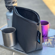 Load image into Gallery viewer, Underkover Australia padded canvas bag 